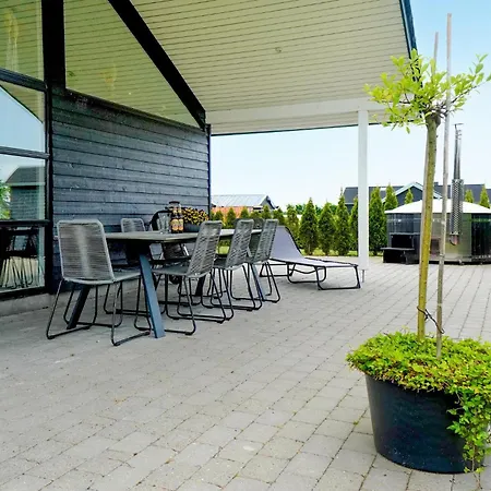 Beautiful Home In Haderslev With Sauna 度假居