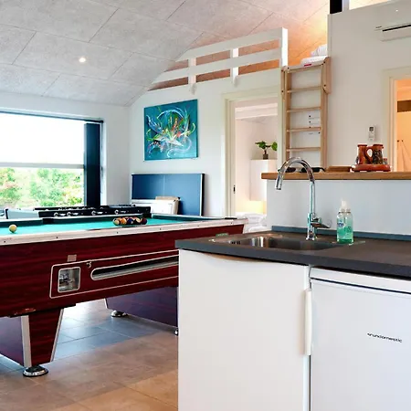 Beautiful Home In Haderslev With Sauna 度假居