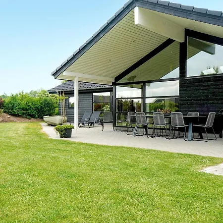 Beautiful Home In Haderslev With Sauna 度假居 哈泽斯莱乌